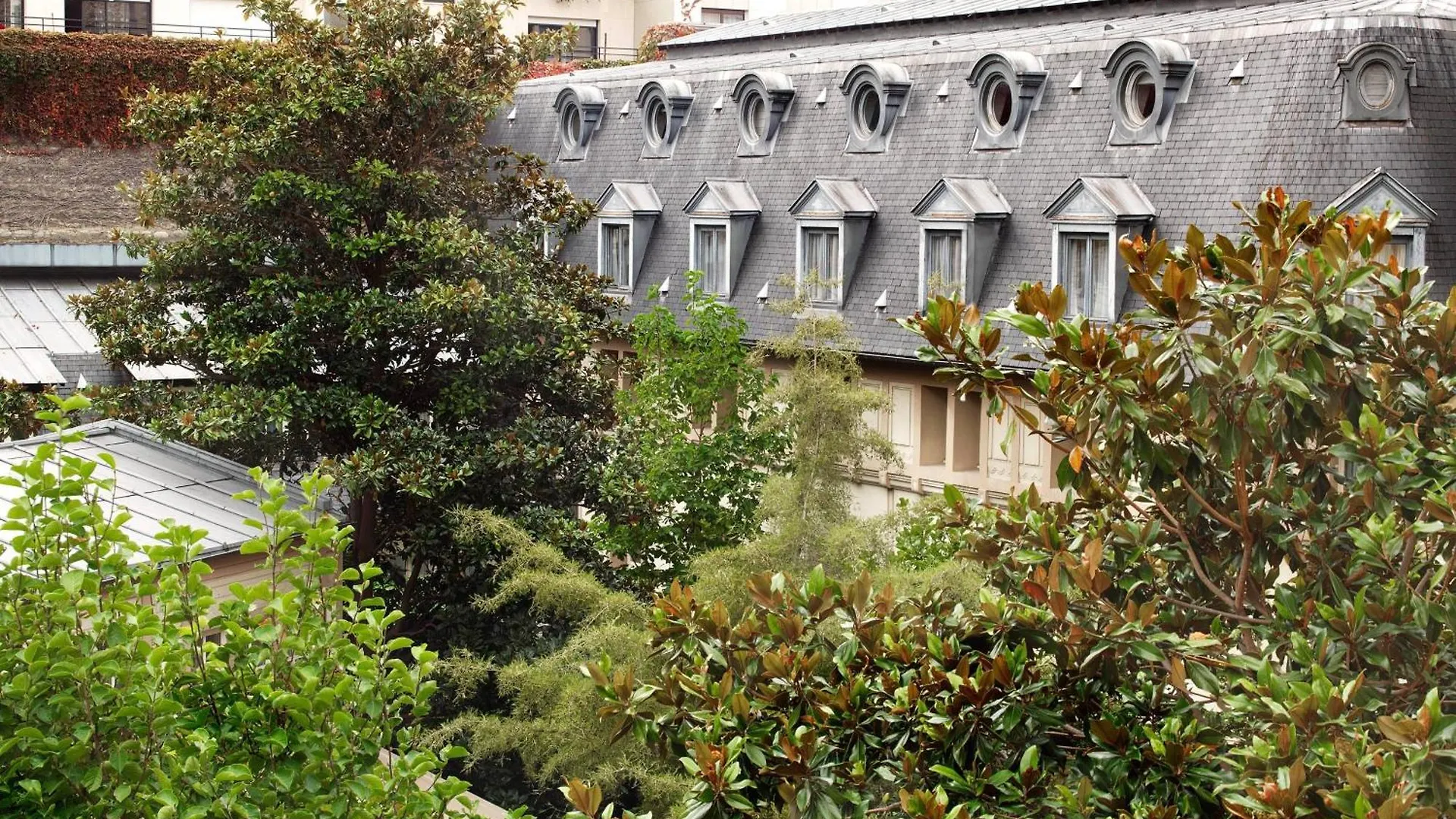 ****  Renaissance Paris Nobel Tour Eiffel Hotel France