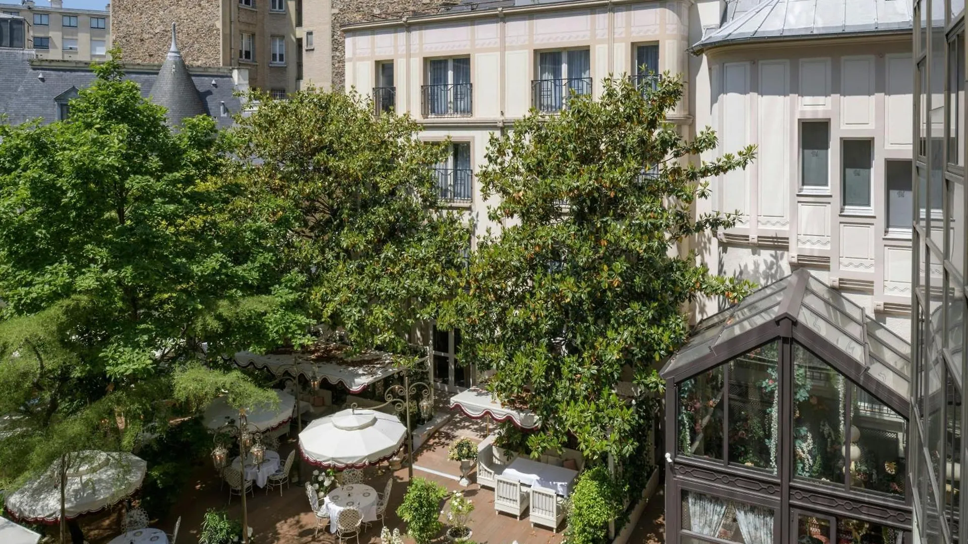 ****  Renaissance Paris Nobel Tour Eiffel Hotel France