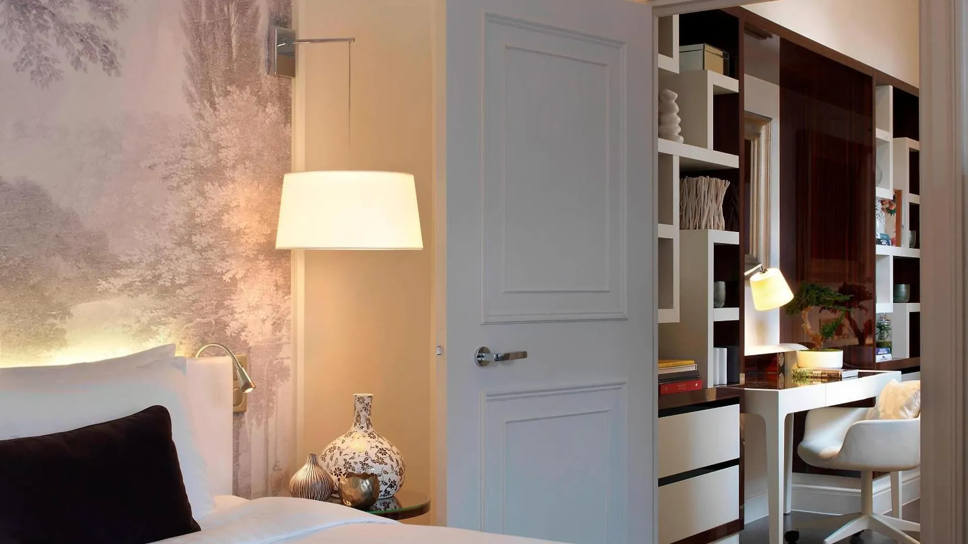 ****  Renaissance Paris Nobel Tour Eiffel Hotel Francia